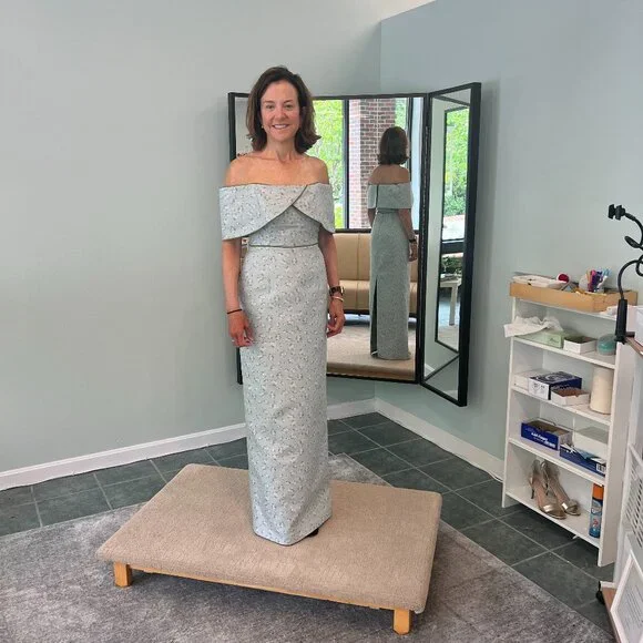 Elegant strapless Markarian gown that works for formals or weddings - Picture 4 of 9